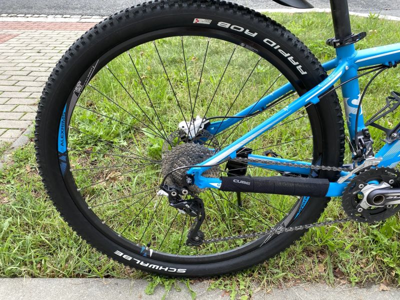 29" dívčí horské kolo Cube Access WLS rám XS 14.5" výbava Deore/RockShox