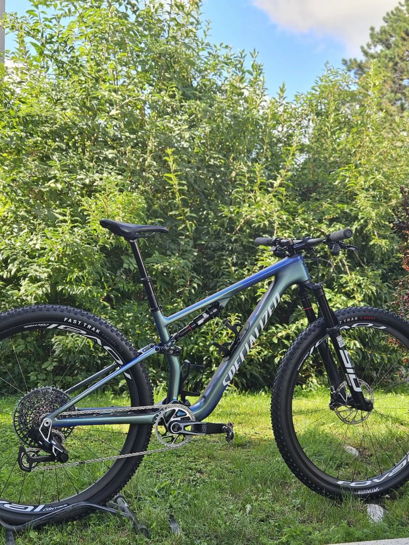 Specialized Specialized EPIC 8 PRO