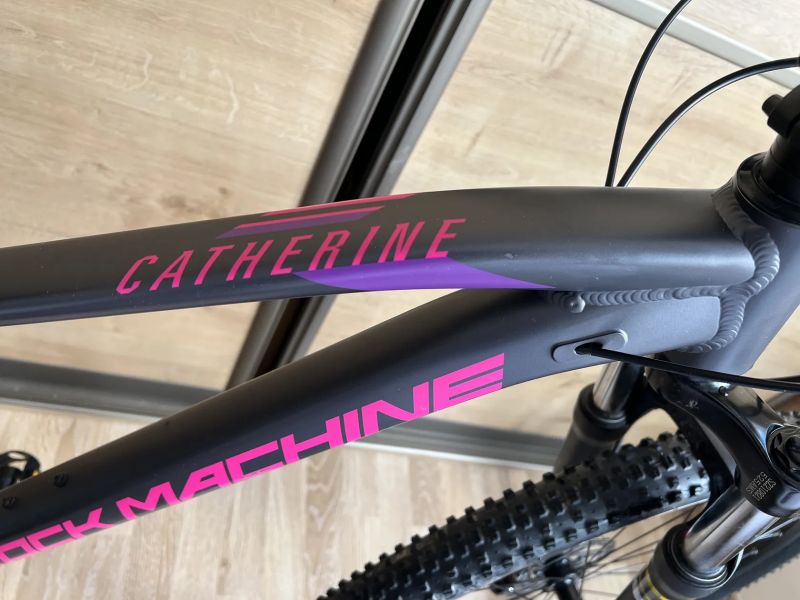 Rock Machine Catherine