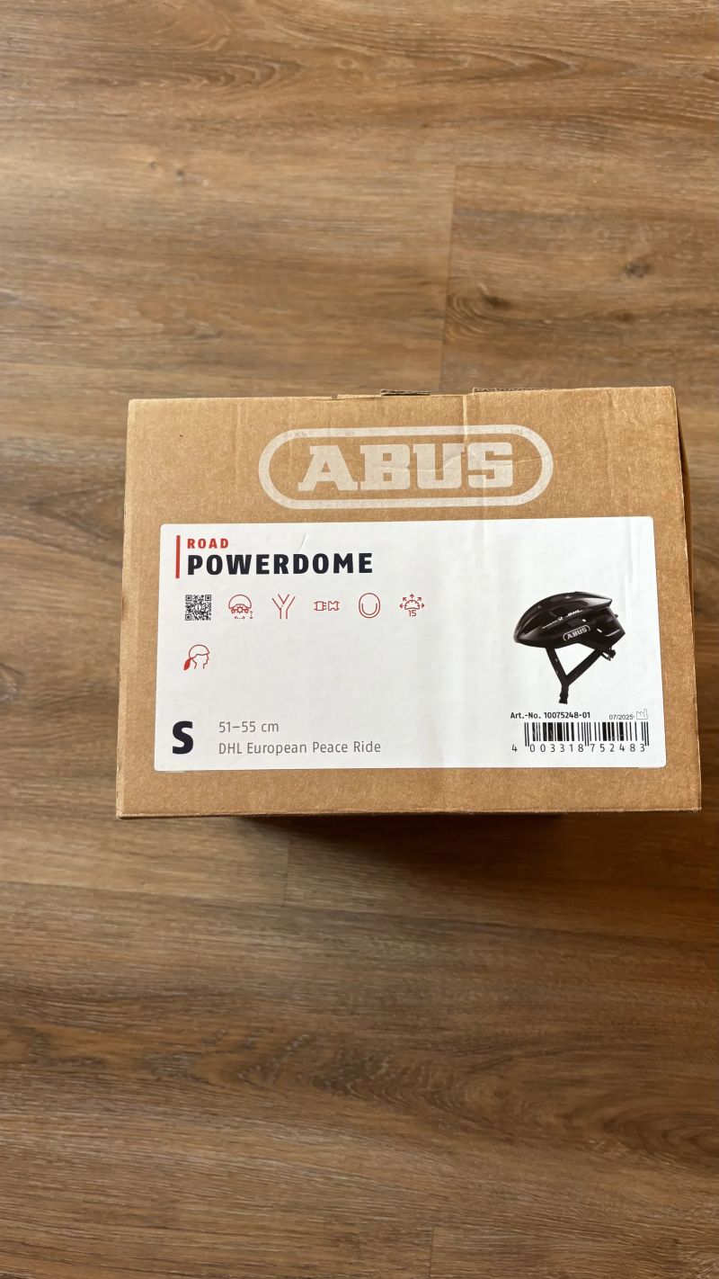 ABUS PowerDome shiny black - vel. S