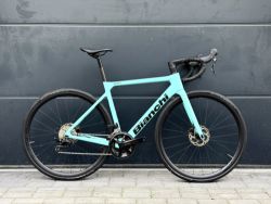 BIANCHI SPRINT SHIMANO 105 - 12SP DISC CELESTE GLOSSY 2025 - Size 53