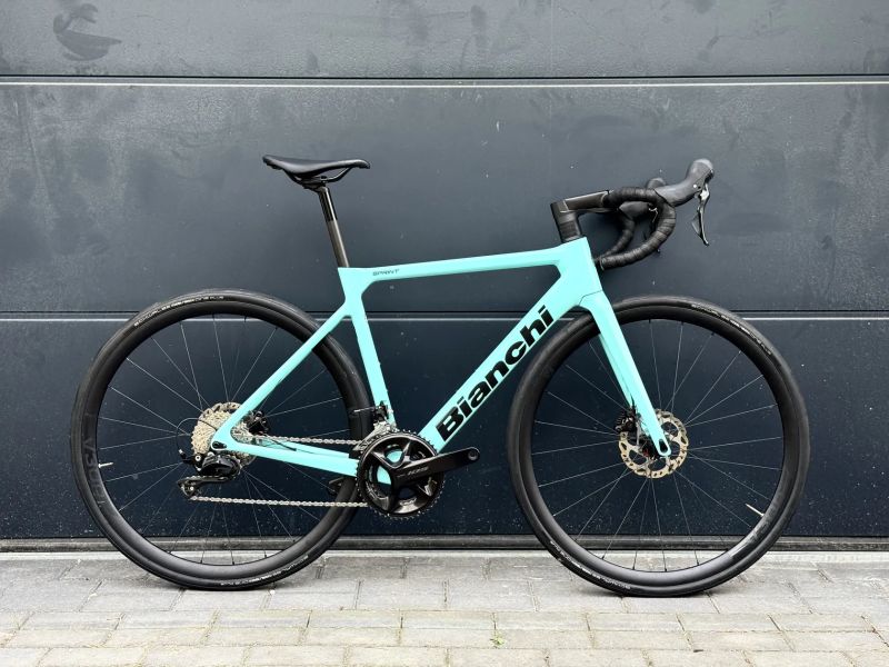 BIANCHI SPRINT SHIMANO 105 - 12SP DISC CELESTE GLOSSY 2025 - Size 53