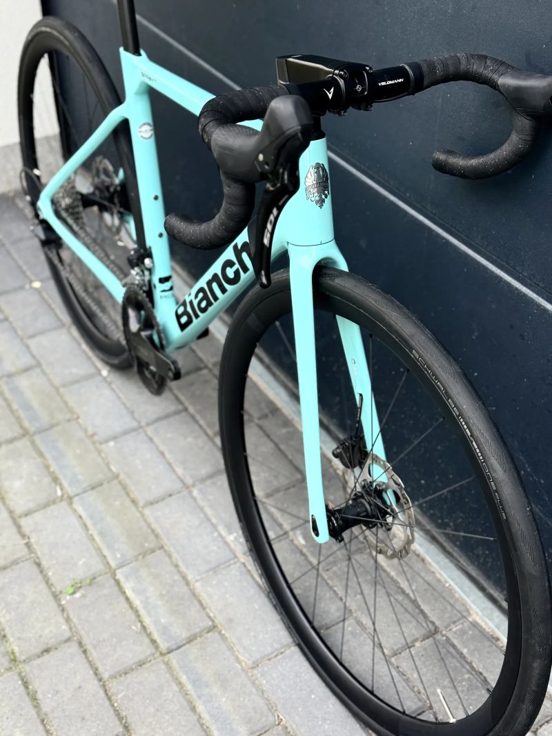BIANCHI SPRINT SHIMANO 105 - 12SP DISC CELESTE GLOSSY 2025 - Size 53