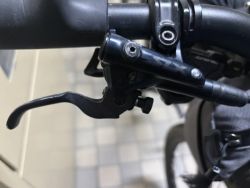 Shimano SLX BL-M7100, hydraulické brzdové páky