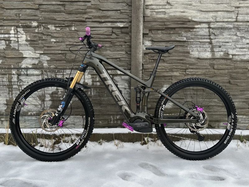 Trek Rail Carbon Gen 4 Custom vel. L (nájezd 570 km)
