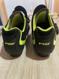 Tretry R2 MTB