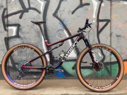 Specialized S-Works Epic Speed of Light Collection - minimálně jeté