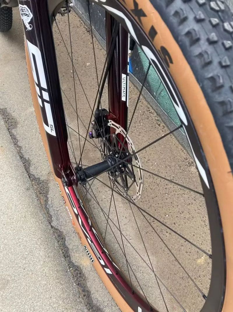 Specialized S-Works Epic Speed of Light Collection - minimálně jeté