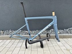 Rám S-Works Tarmac SL8 s kokpitem Enve
