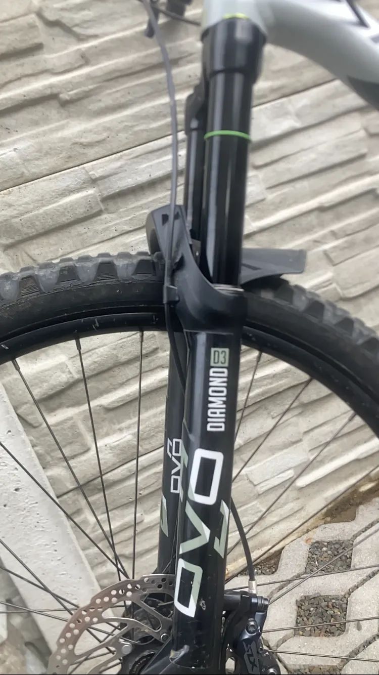 Rock Machine Blizzard 50-297 + komponenty 