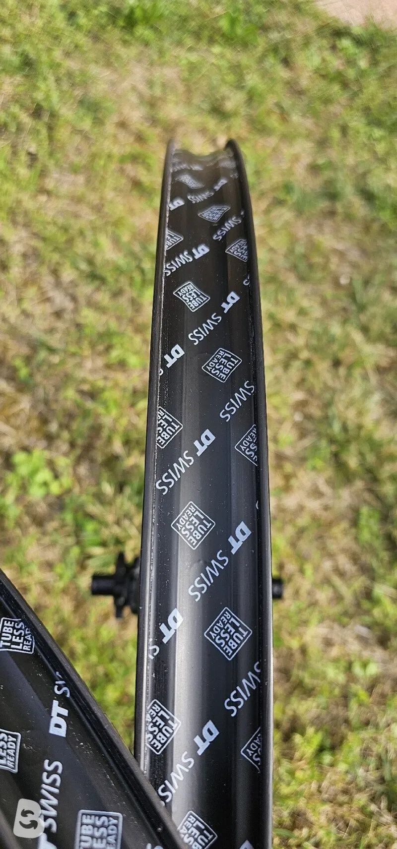 NOVÁ karbonová zapletená kola Dt Swiss XRC 1700 s náboji DT Swiss 350
