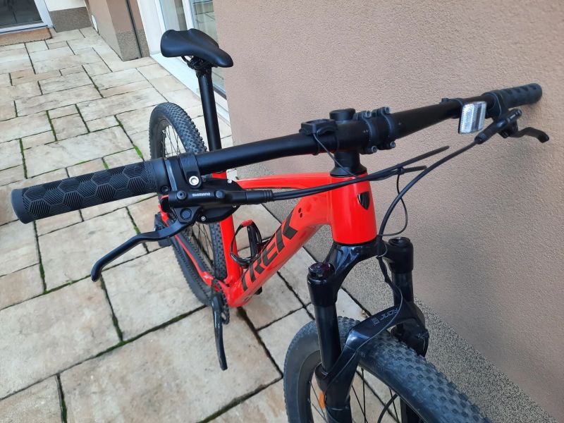 Trek X Caliber 8