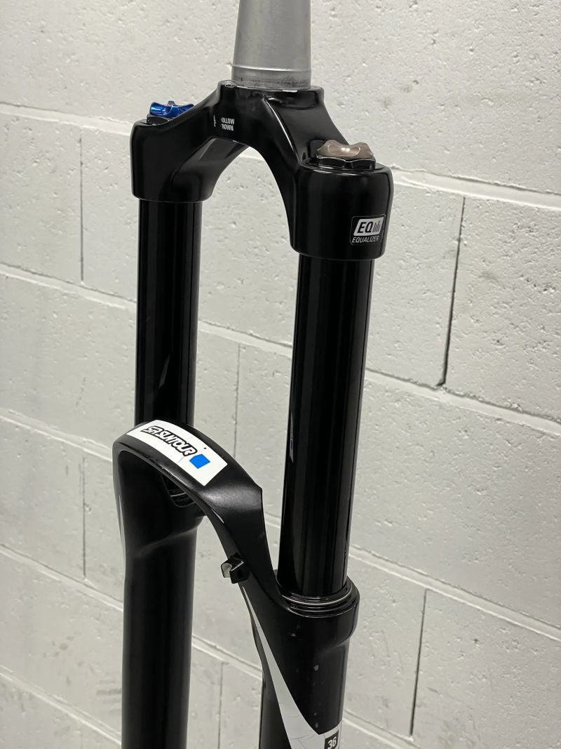 Vidlice SR Suntour Durolux 36 