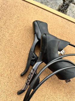 Sram red axs