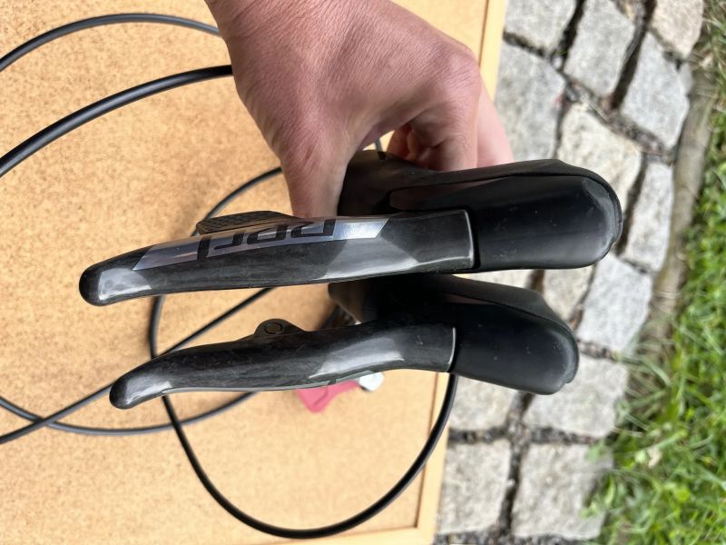 Sram red axs
