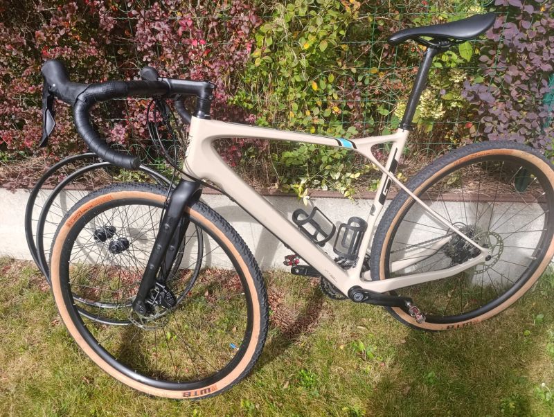 GT Grade expert carbon