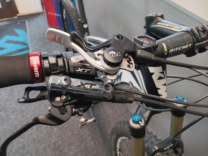 KTM Myroon Master