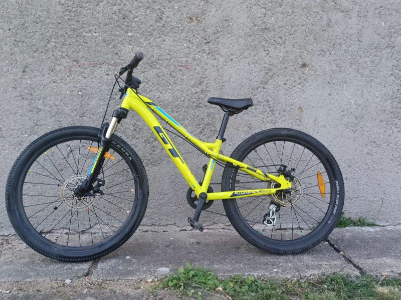 GT GT Stomper Ace 24