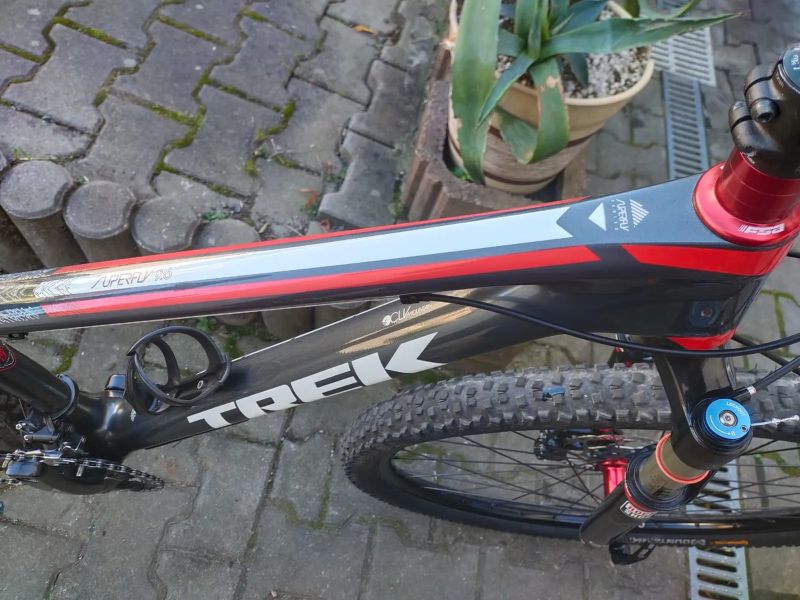 KARBONOVÉ HORSKÉ TREK VELIKOST XS .,.JAKO NOVÉ