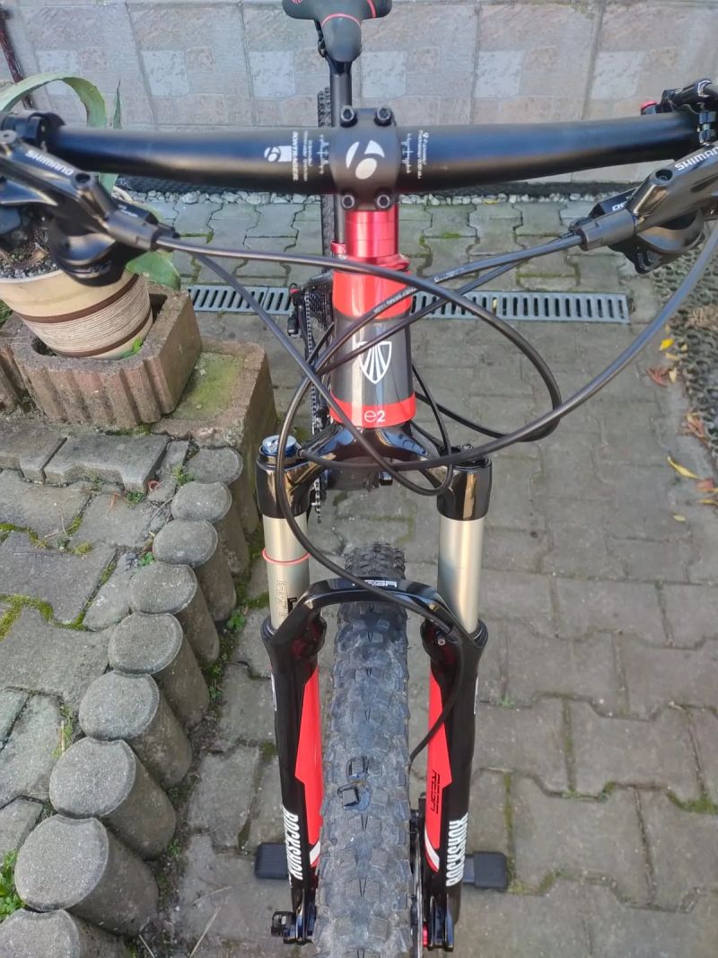 KARBONOVÉ HORSKÉ TREK VELIKOST XS .,.JAKO NOVÉ