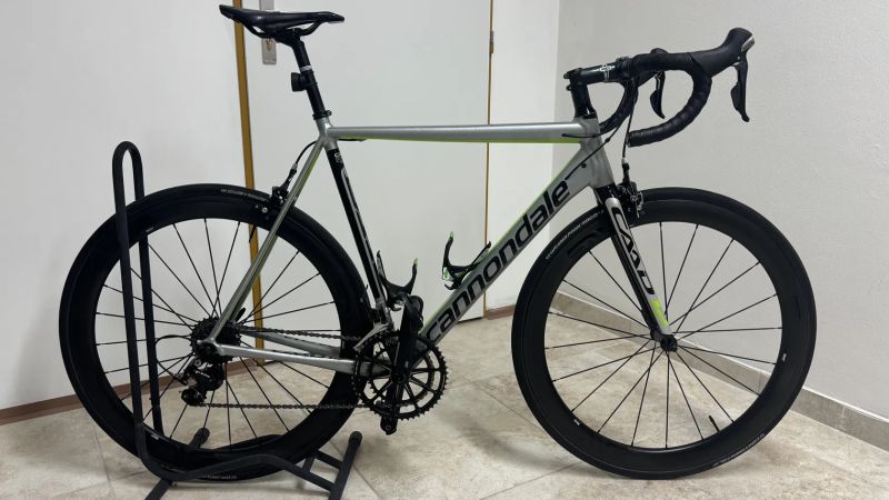Cannondale Cannondale CAAD12 – vel. 56 – karbonová kola