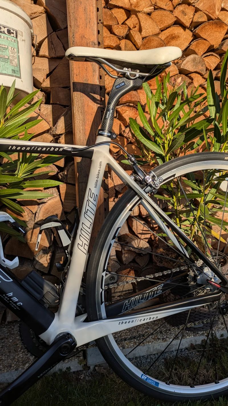 Hilite Theon F1, DT Swiss, Ultegra Di2, karbon