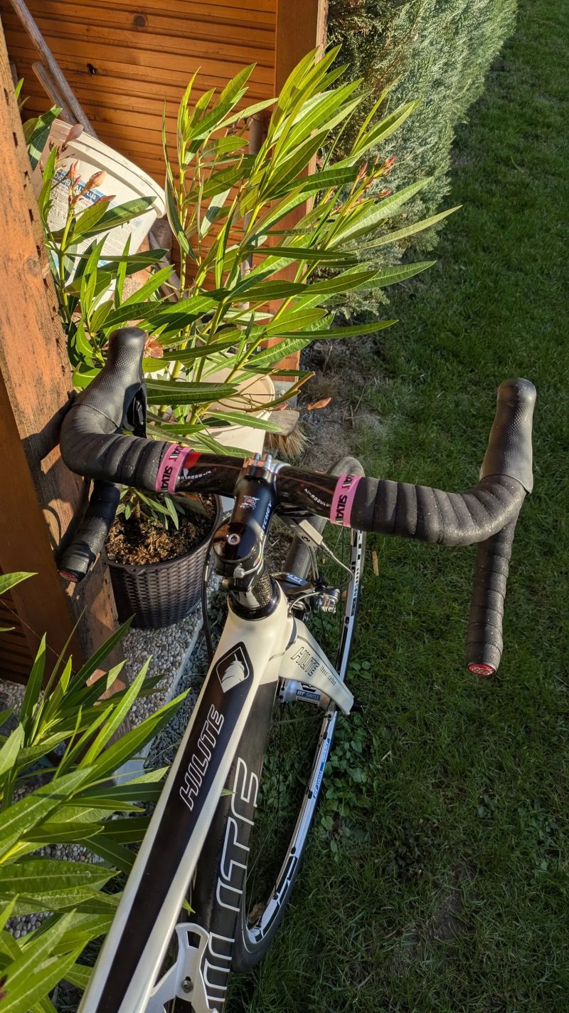 Hilite Theon F1, DT Swiss, Ultegra Di2, karbon