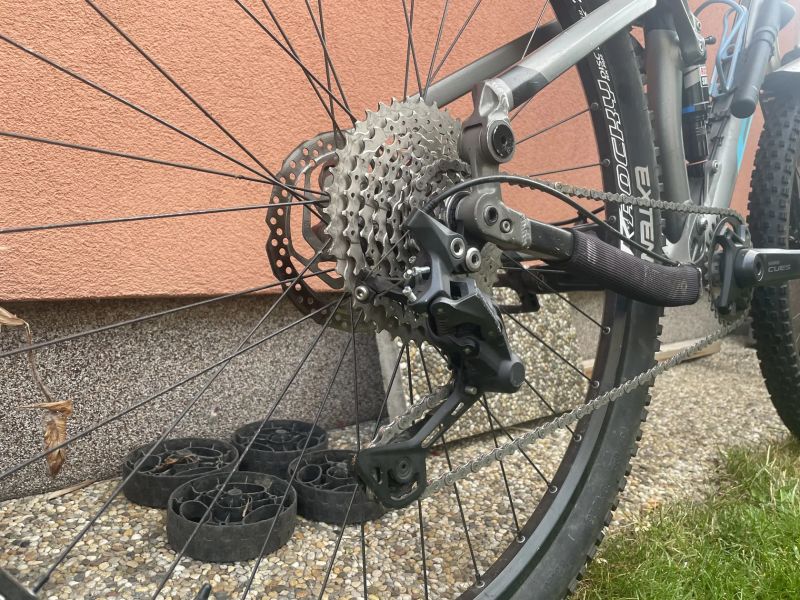 Prodám Felt Felt edikt 50P