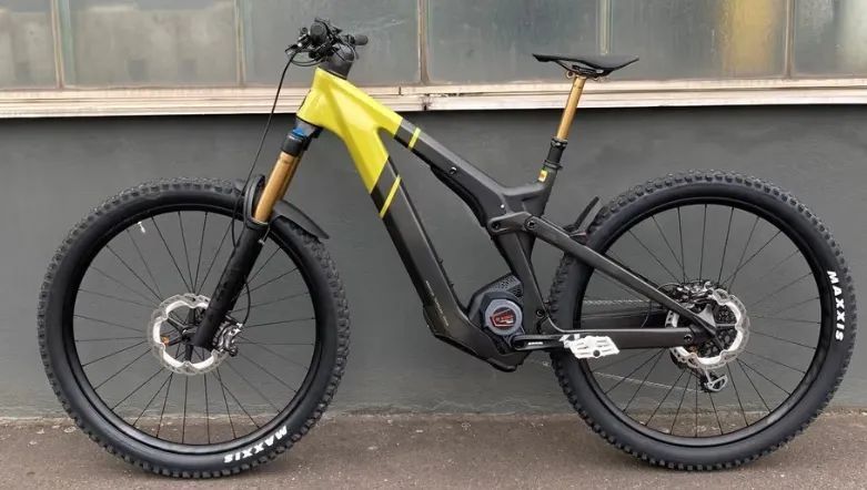 SCOTT Patron ST eRIDE 900 Tuned, BOSCH CX-Race, 750Wh, celoodpružené elektrokolo vel. L