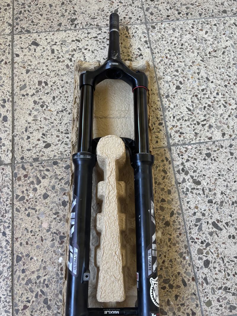 Rock Shox Lyrik Ultimate 180mm 27,5