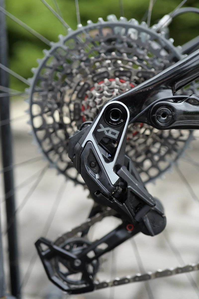 Amflow PL Carbon 