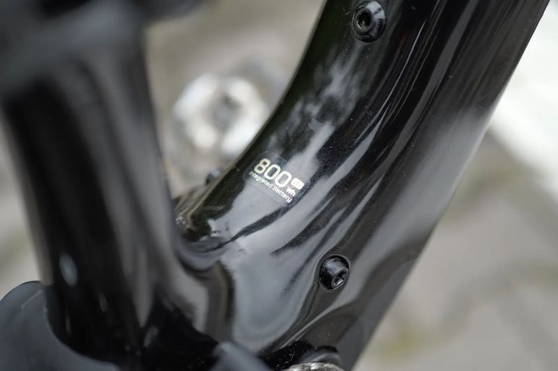 Amflow PL Carbon 