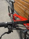 TREK E-Caliber 9.8 XT – zánovní elektrokolo ve špičkovém stavu