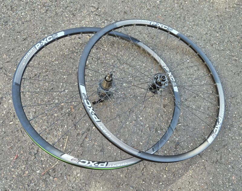 Rámová sada Giant Trance X 29" vel. L, RS Revelation/Monarch 140mm