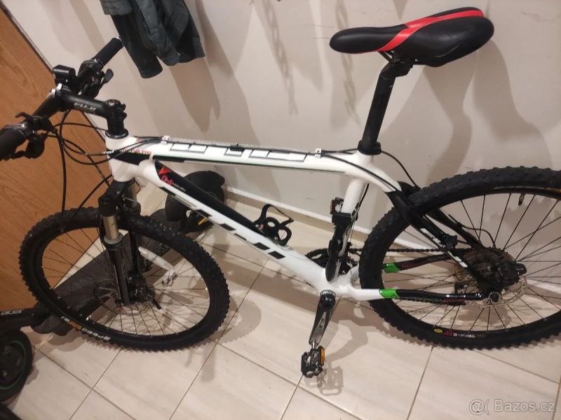 Fuji Pro carbon