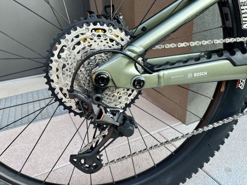 Cannondale Moterra Neo Carbon 2