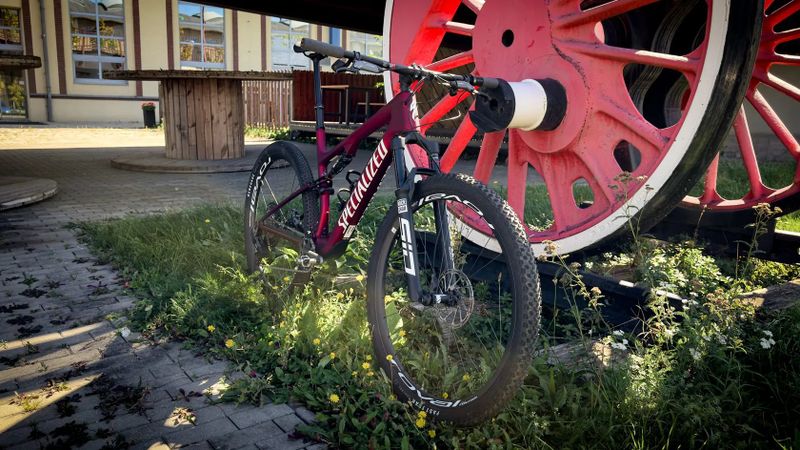 Specialized EPIC 8 Expert