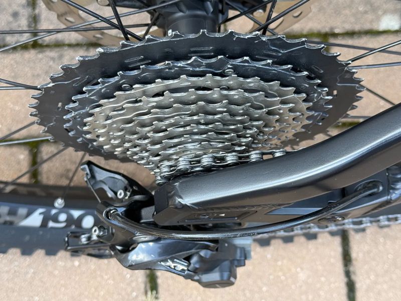 Rotwild RX+, Shimano XT, červené, velikost M
