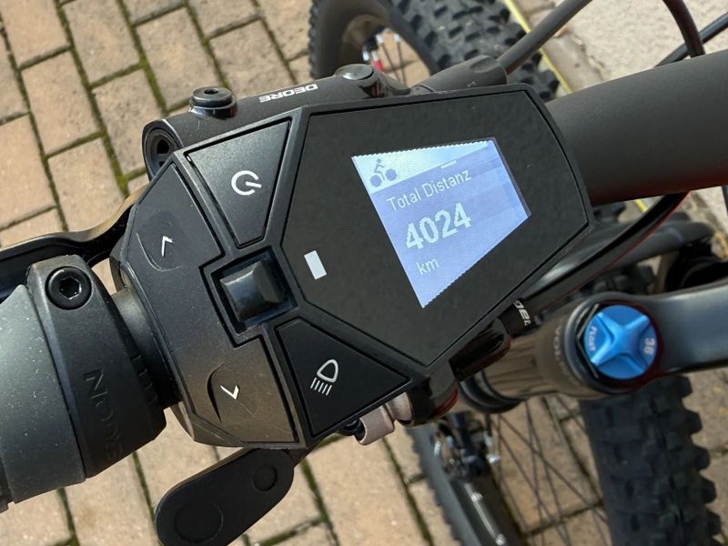 Rotwild RX+, Shimano XT, červené, velikost M