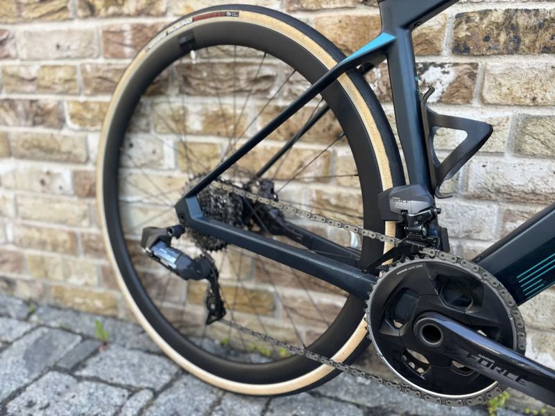 BMC Roadmachine ONE AMP