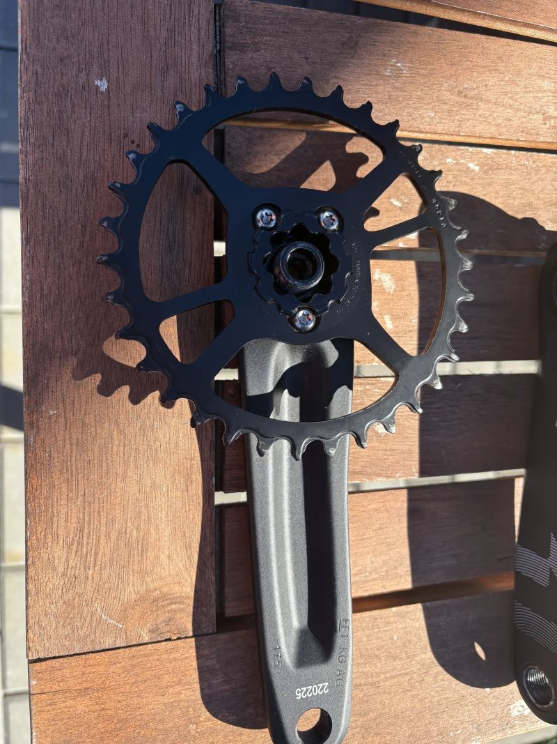 Kliky Sram X1 1000 Eagle DUB, 34 zubů