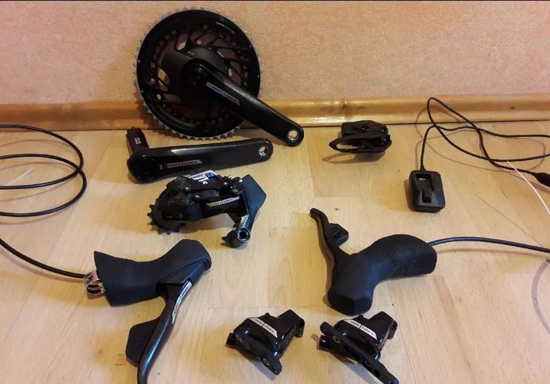 Sada Sram Force AXS D2