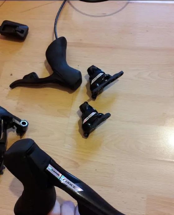 Sada Sram Force AXS D2