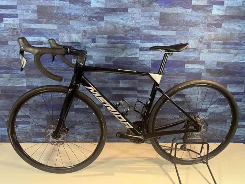 Rozvoz po ČR - Merida 2024 - Scultura 6000 elektrické řaz. 2x12 - vel. S pro 167-174cm (kolo č.24)