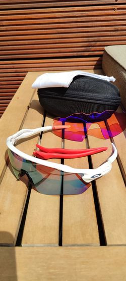 Oakley Radar EV 