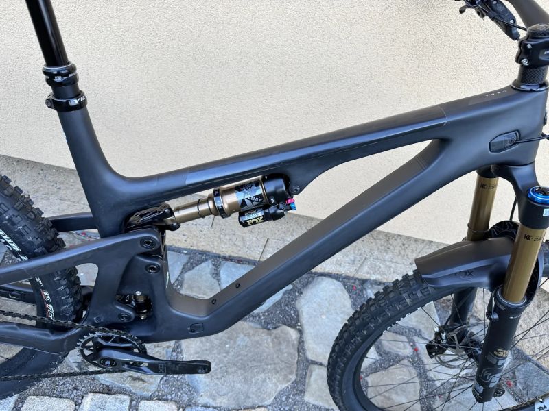 Yeti SB140 T3 X0 AXS Transmission