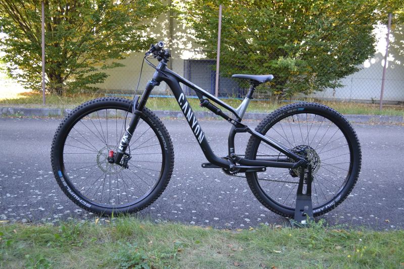 Canyon Neuron 7 (M) Top Stav