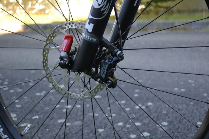 Canyon Neuron 7 (M) Top Stav