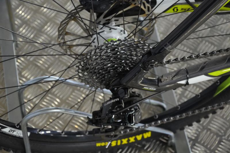 Scott Genius Ritchey Carbon Twinlock IMP4 + příslušenství