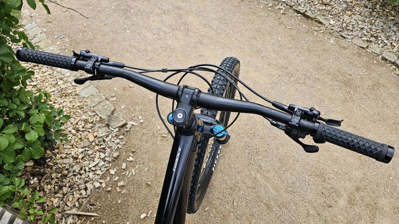 Giant Trance 1